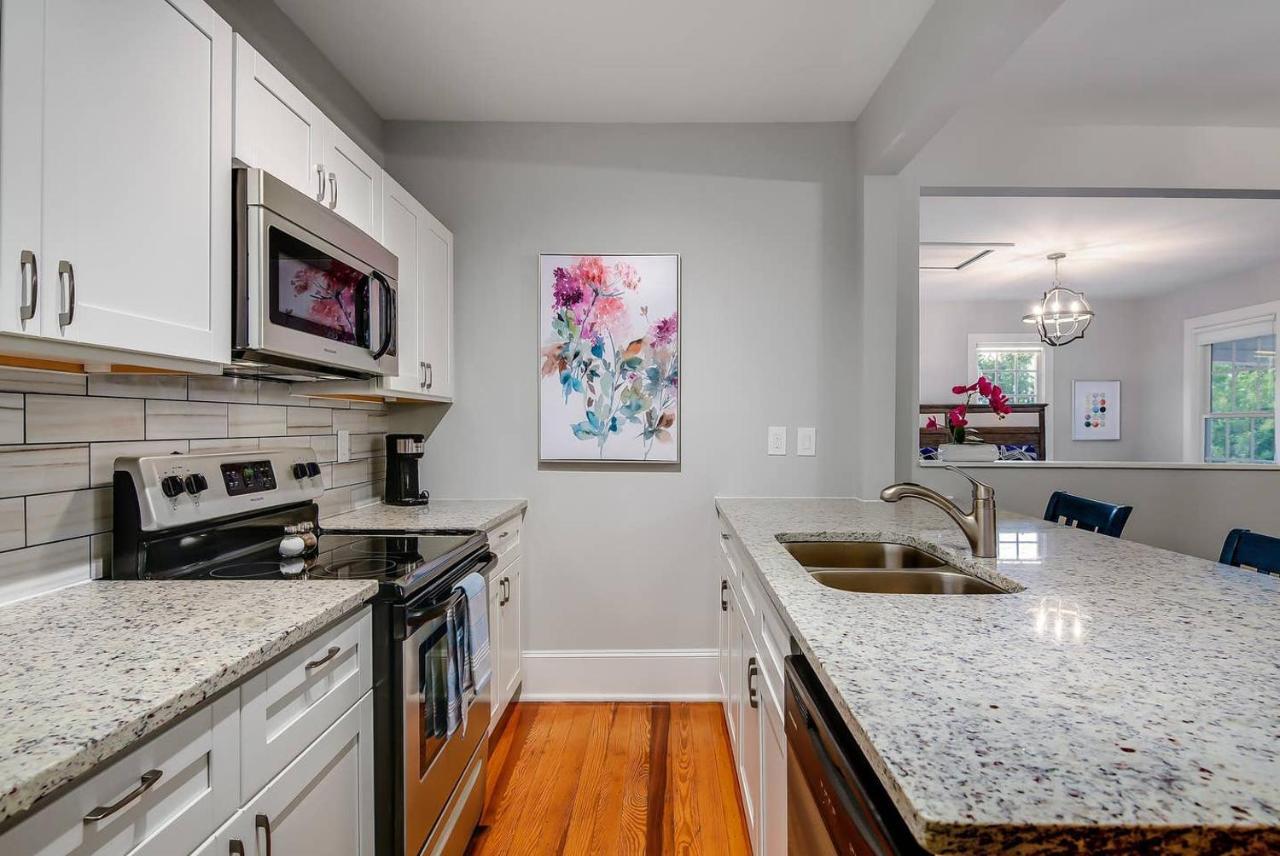 Mckenize Guest House: Marble Falls Suite 1 Bd, 1Ba Bagian luar foto